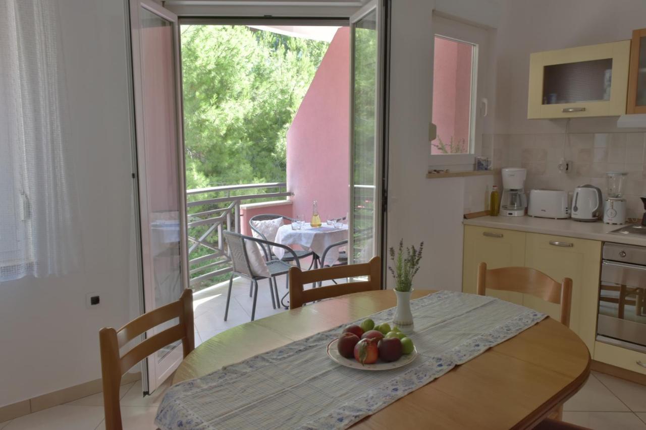 Apartmán Pino Pula Exteriér fotografie