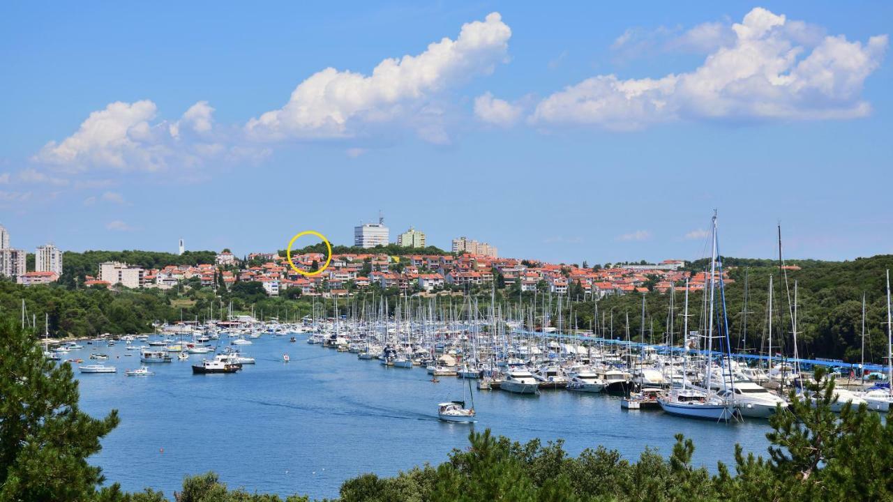 Apartmán Pino Pula Exteriér fotografie