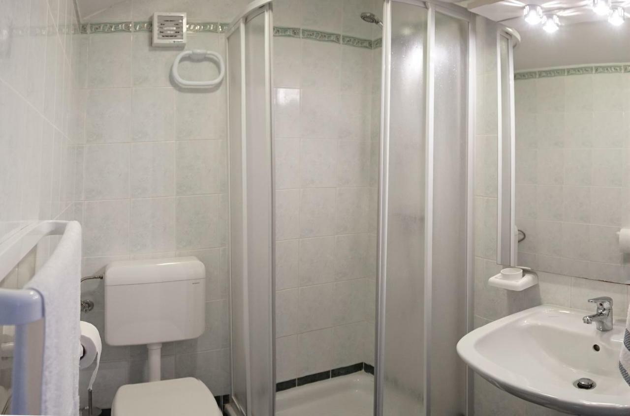 Apartmán Pino Pula Exteriér fotografie